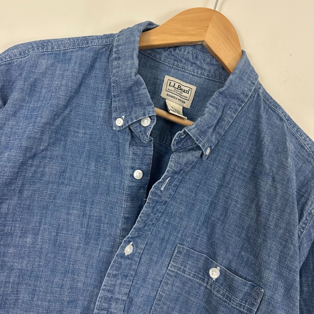 L.L.Bean Chambray Shirt Blue Cotton Slightly Fitted Button Down Mens Large Tall